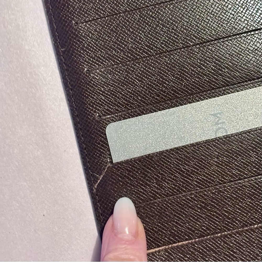 LOUIS VUITTON DAMIER AGENDA COVER - Picture 8 of 13